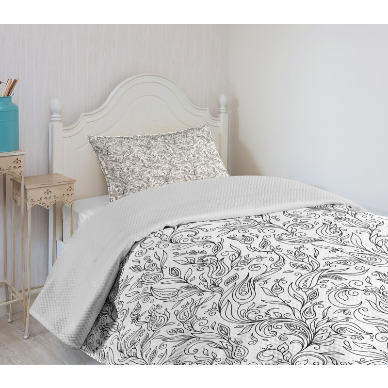 Sketch Flower Swirl Bedspread Set