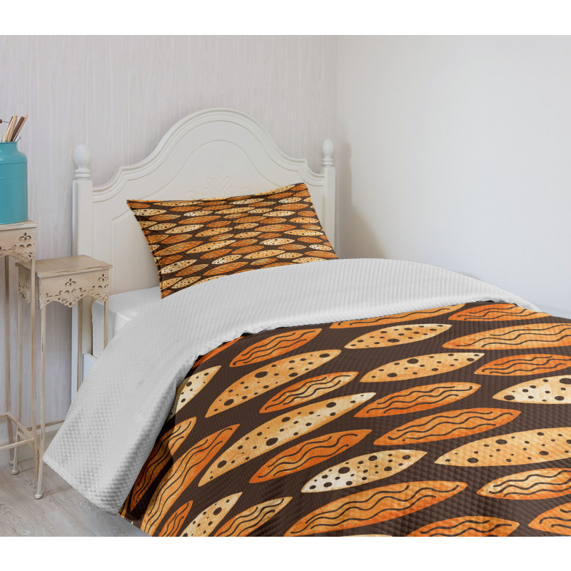 Spots Waves Elliptic Bedspread Set