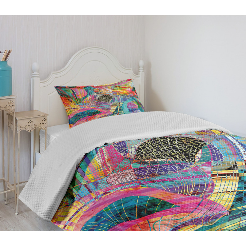 Retro Graphic Bedspread Set