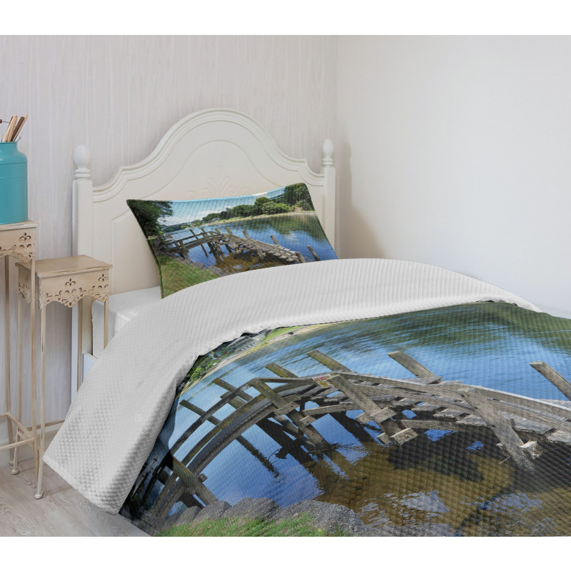 Waikato River Hamilton Bedspread Set