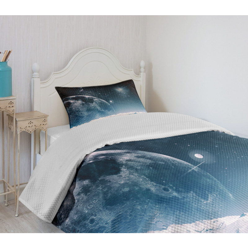 Another World Infinity Bedspread Set