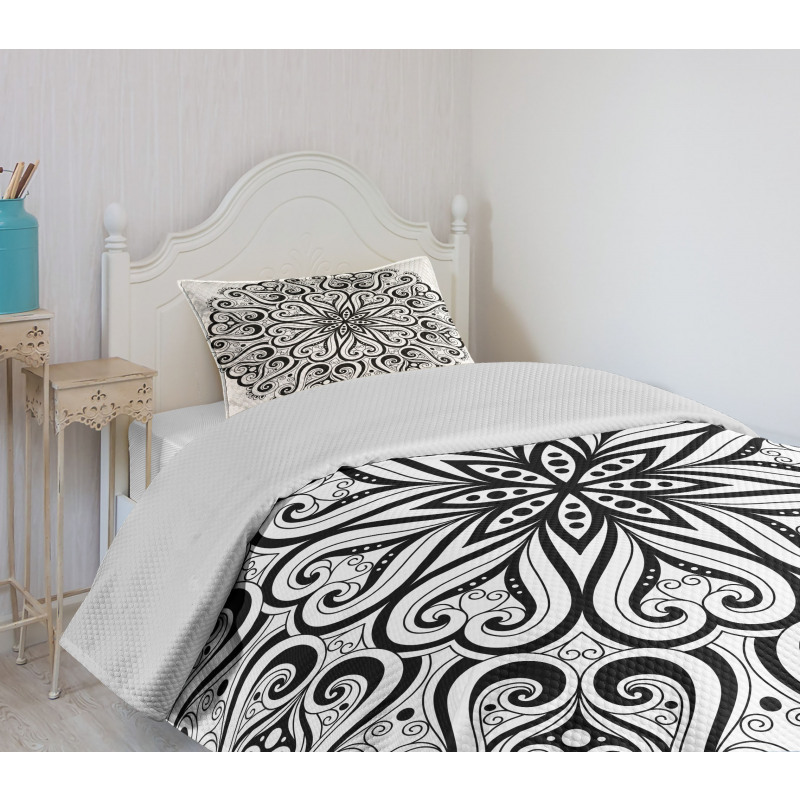 Eastern Cosmos Bedspread Set