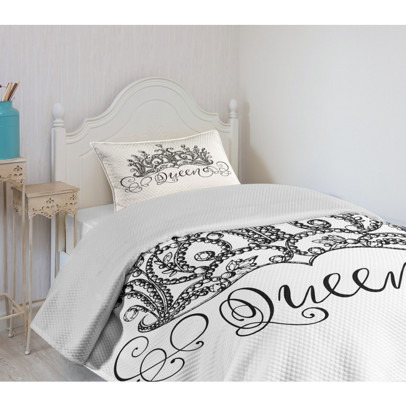 Crown Lettering Baroque Bedspread Set