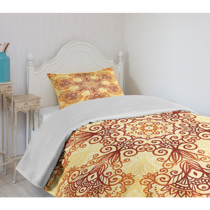 Oriental Vintage Ornaments Bedspread Set