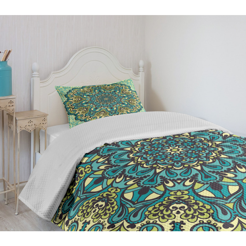 Abstract Flower Vibrant Bedspread Set