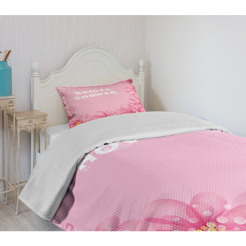 Abstract Petals Dots Bedspread Set