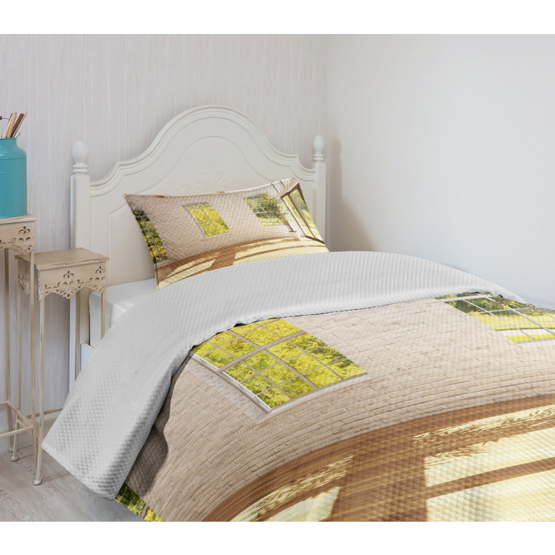 Summer Town House Garden Bedspread Set