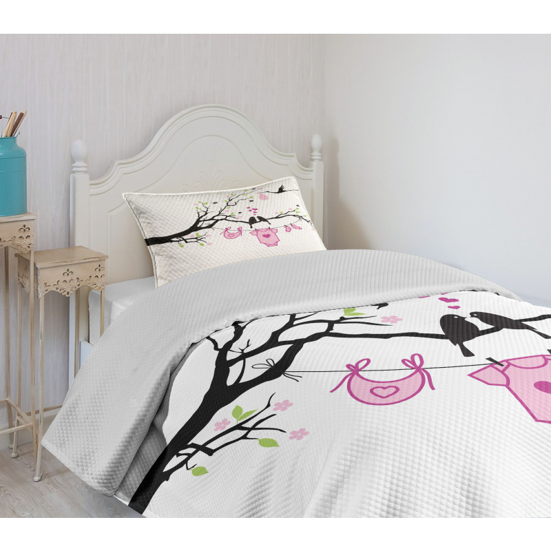 Newborn Girl Love Bedspread Set