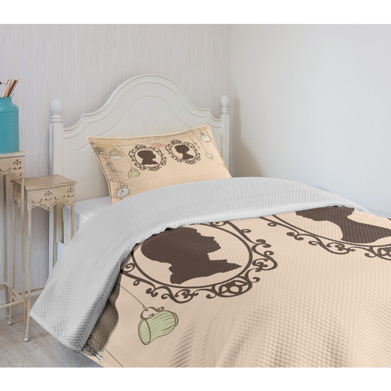 Married Couple Retro Bedspread Set