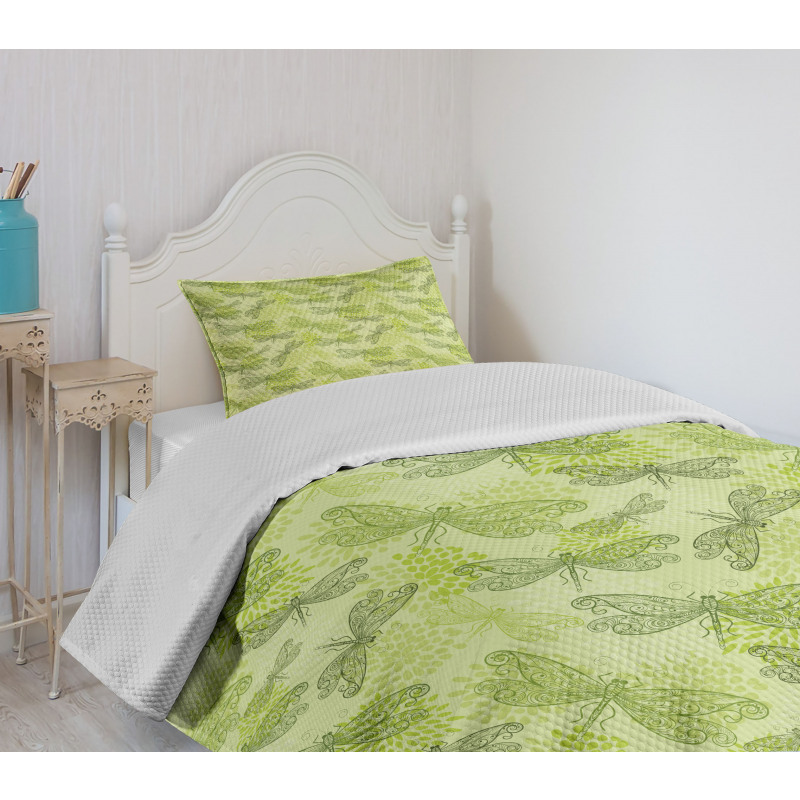 Floral Dragonfly Wings Bedspread Set