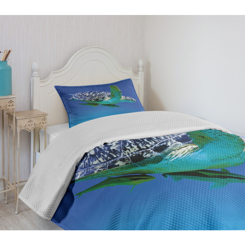 Tropics Turtle Aquarium Bedspread Set