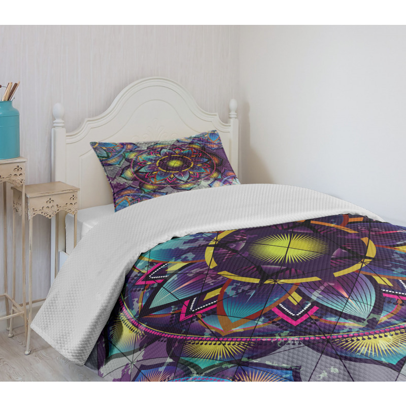 Grunge Futuristic Mandala Bedspread Set