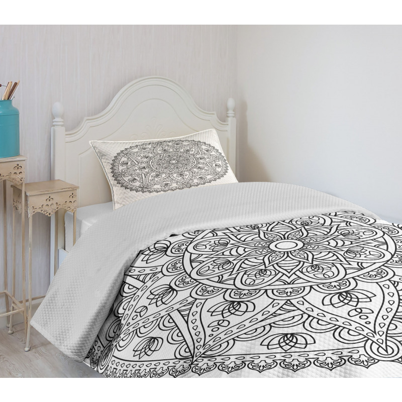 Round Boho Motif Design Bedspread Set