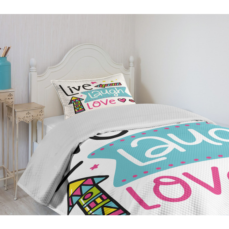 Kisses Hearts Bedspread Set