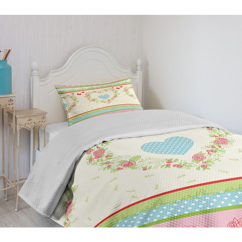 Country Rose Hearts Bedspread Set