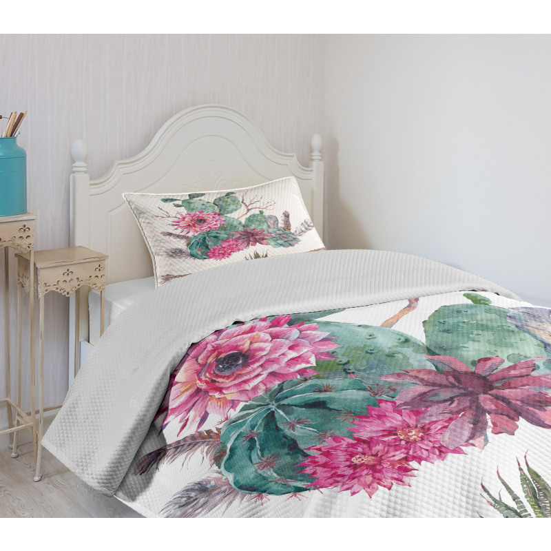 Exotic Bouquet Vintage Bedspread Set