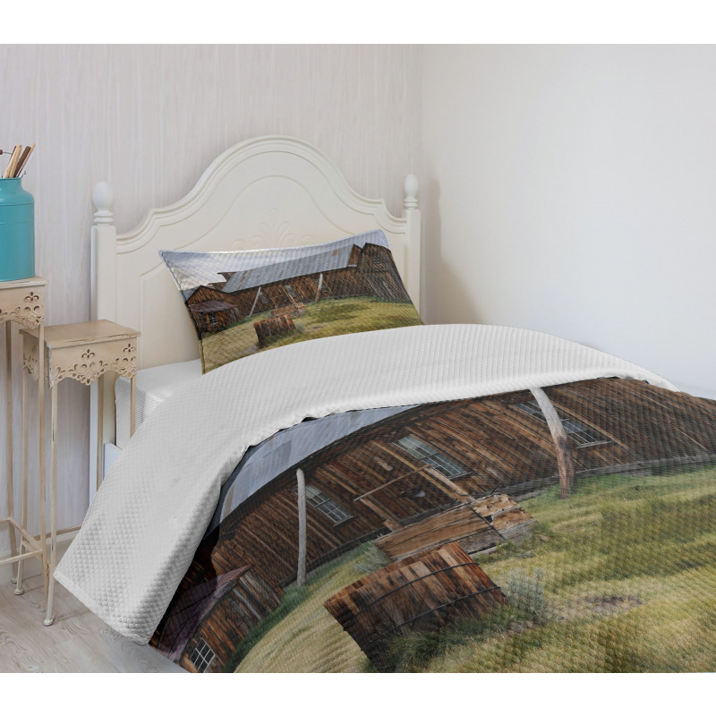 California Barn Bedspread Set