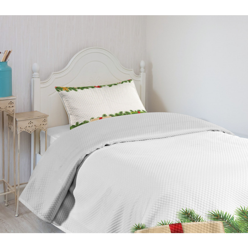 Classic Tree Garland Bedspread Set