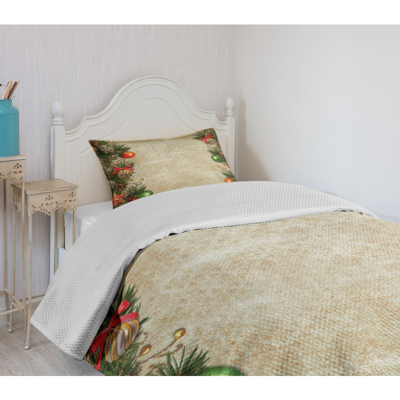 Retro Frame Old Days Bedspread Set