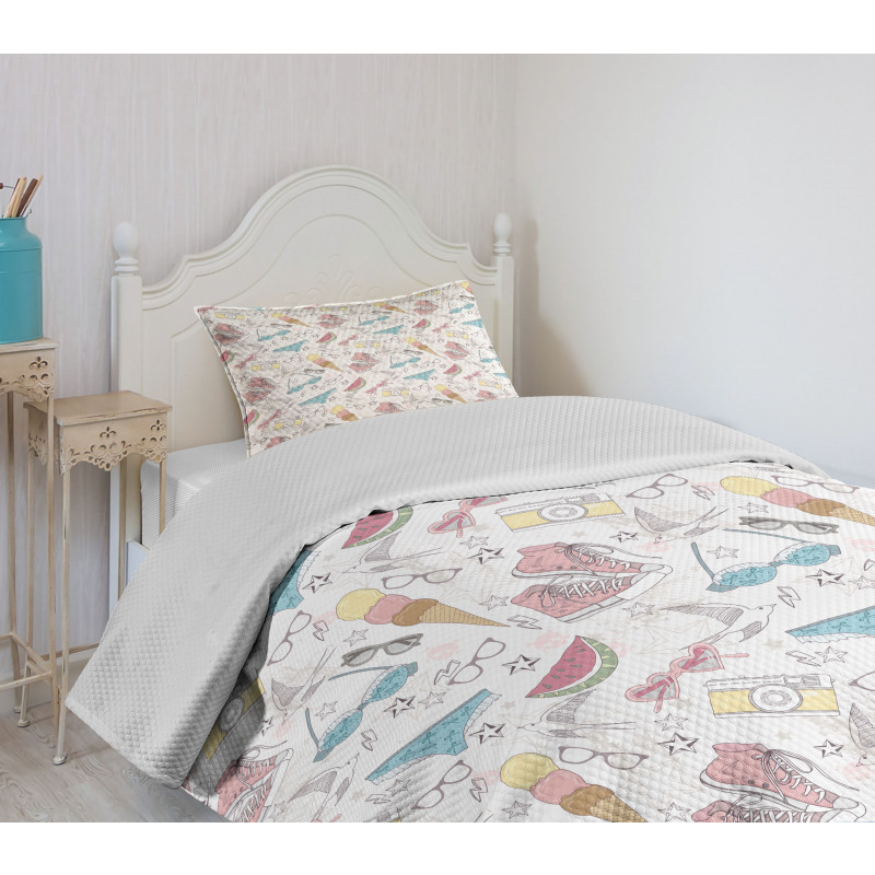 Summer Graphic Bedspread Set