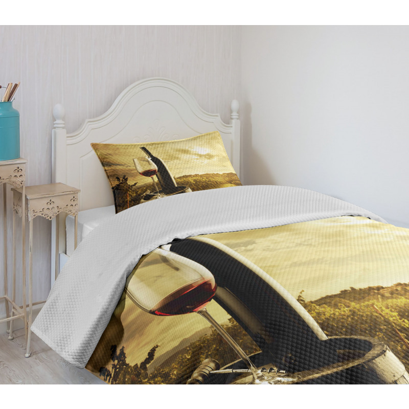 Red Wine Themed Vineyard Bedspread Set