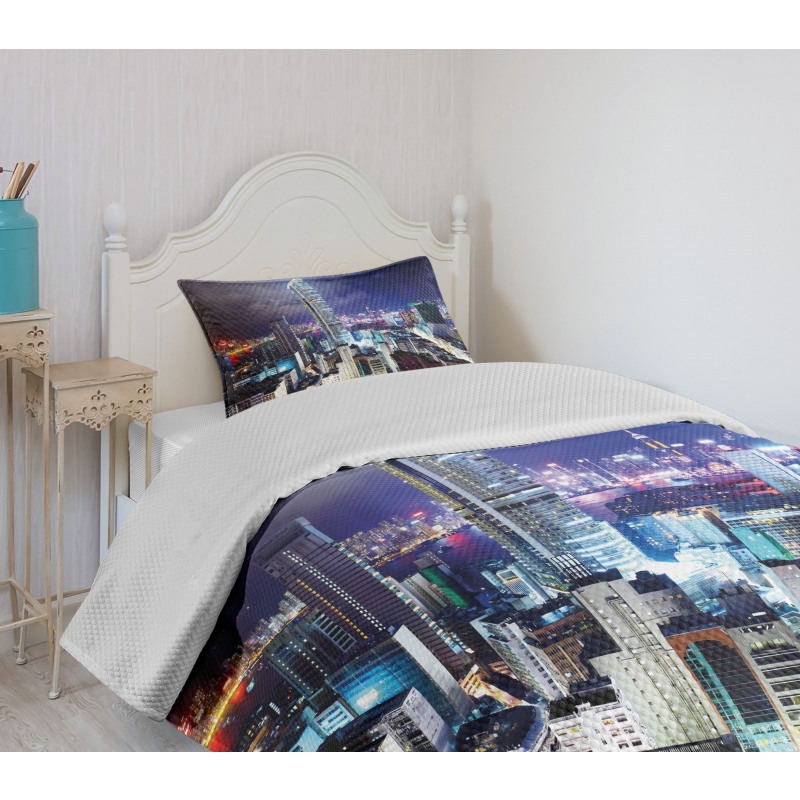 Downtown Hong Kong Night Bedspread Set