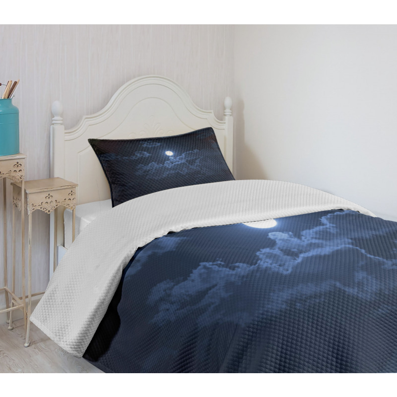 Full Moon Dark Clouds Fog Bedspread Set