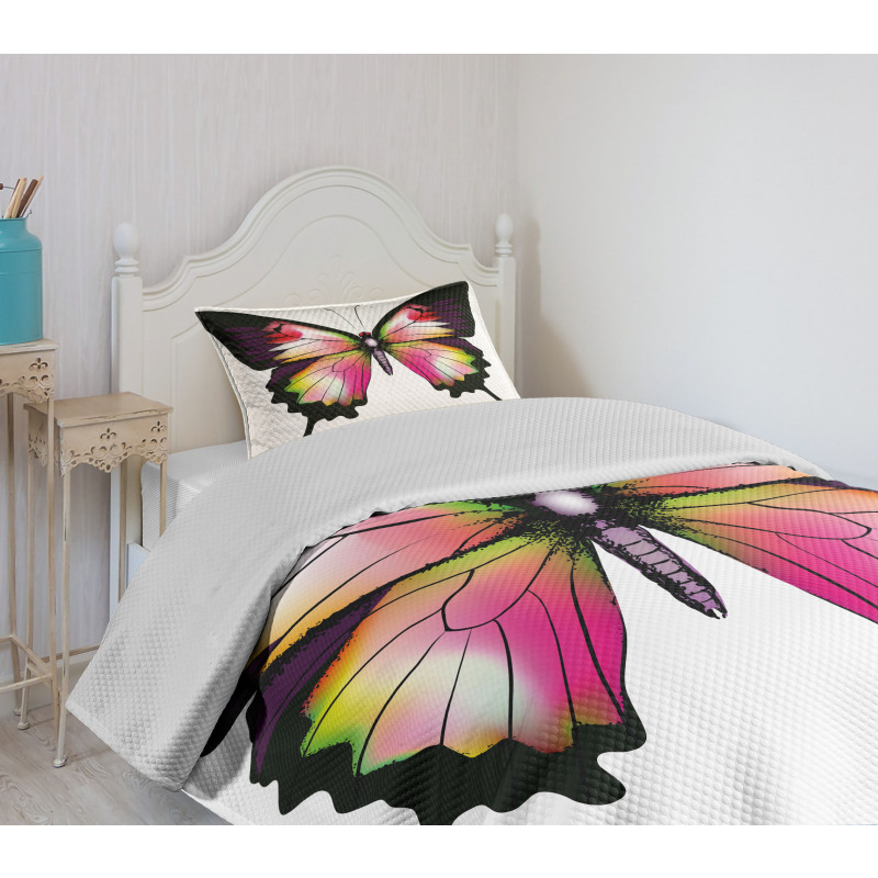 Lively Insect Bedspread Set