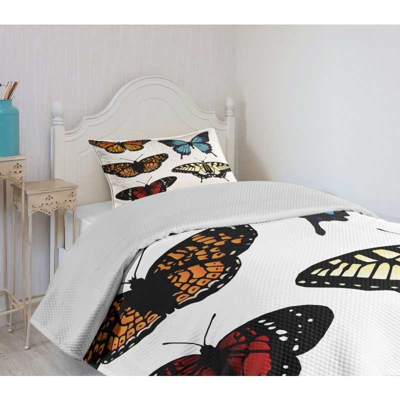 Monarch Lady Bedspread Set