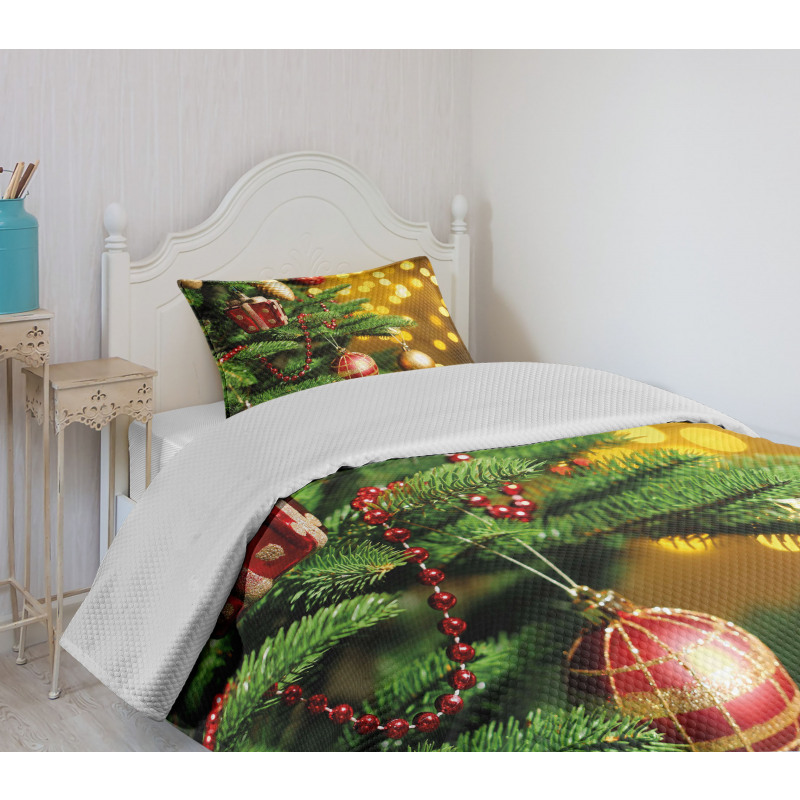 Close up Tree Blurred Bedspread Set