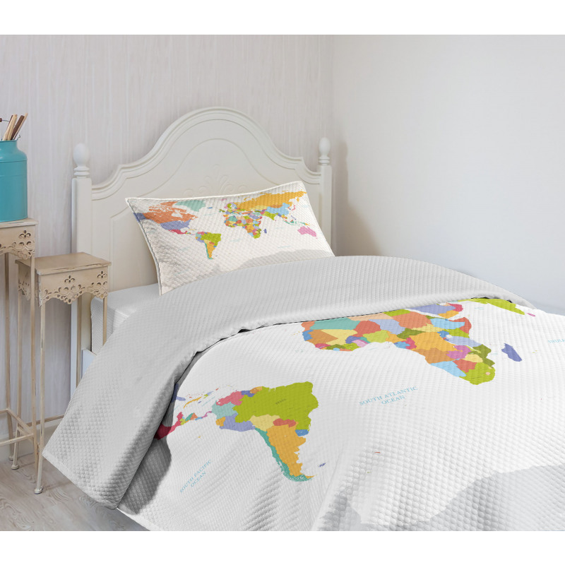 Detailed Political Colorful Bedspread Set