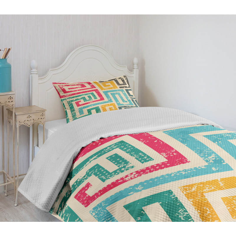 Vintage Spiral Colorful Bedspread Set