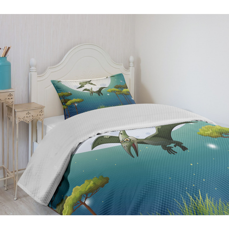 Flying Cartoon Animals Bedspread Set