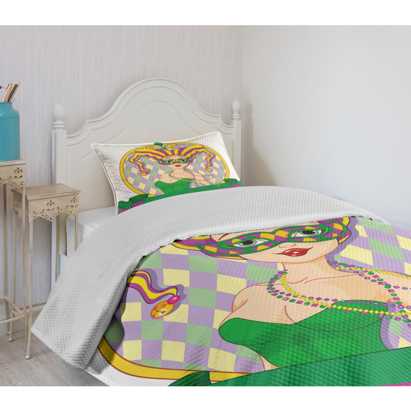 Harlequin Lady Frame Bedspread Set