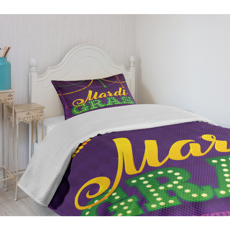 Vivid Beads Tassels Bedspread Set