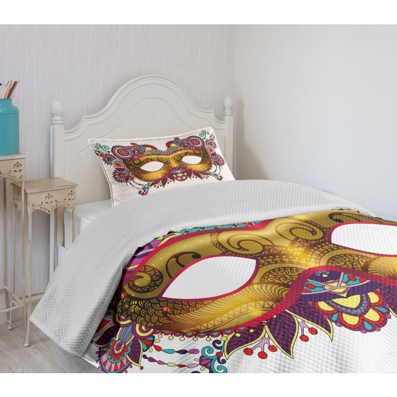 Ornate Yellow Mask Bedspread Set