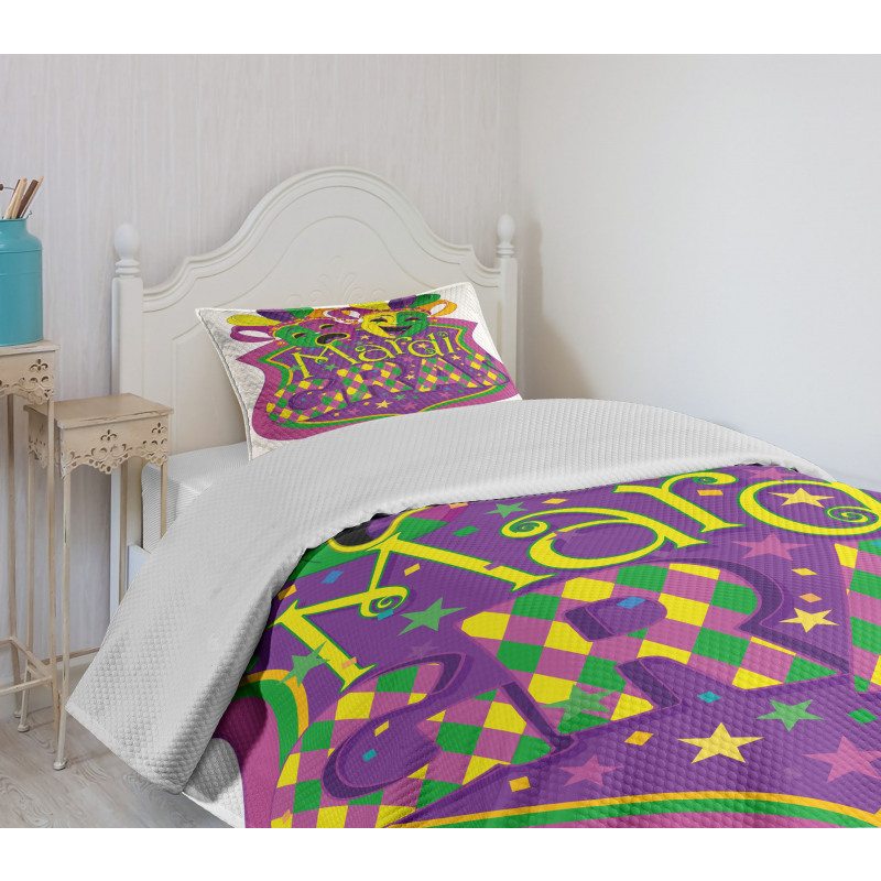 Carnival Blazon Art Bedspread Set