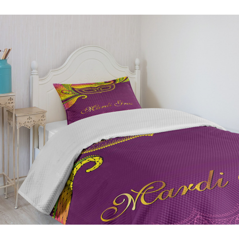 Colorful Lace Style Bedspread Set