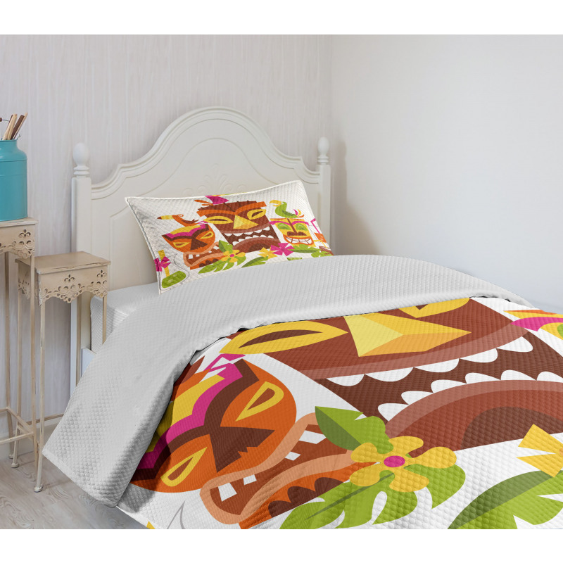 Tiki Masks Drinks Birds Bedspread Set