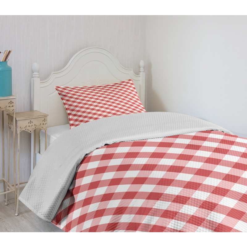 Retro Red Squares Bedspread Set