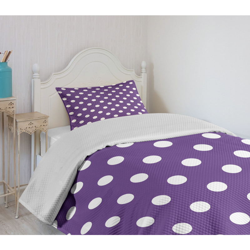 White Polka Dots Retro Bedspread Set