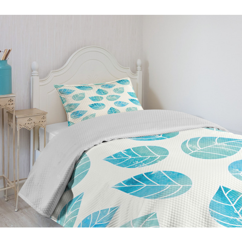 Fallen Blue Leaves Bedspread Set