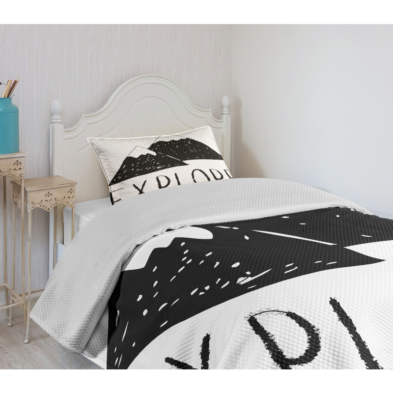 Explore Wild Forest Bedspread Set