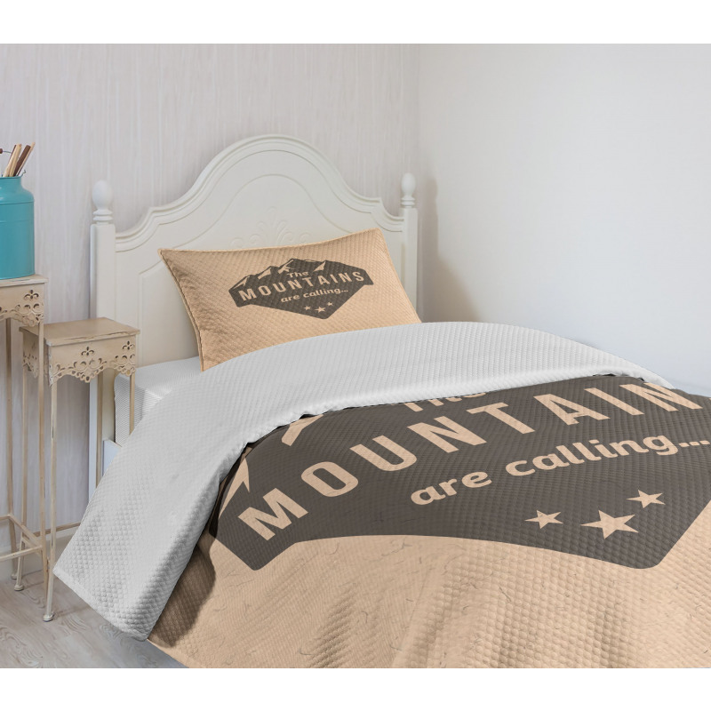 Climbing Journey Art Bedspread Set