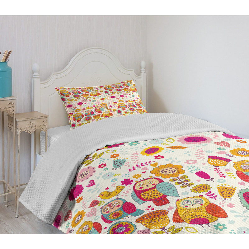 Sixties Style Abstract Bird Bedspread Set