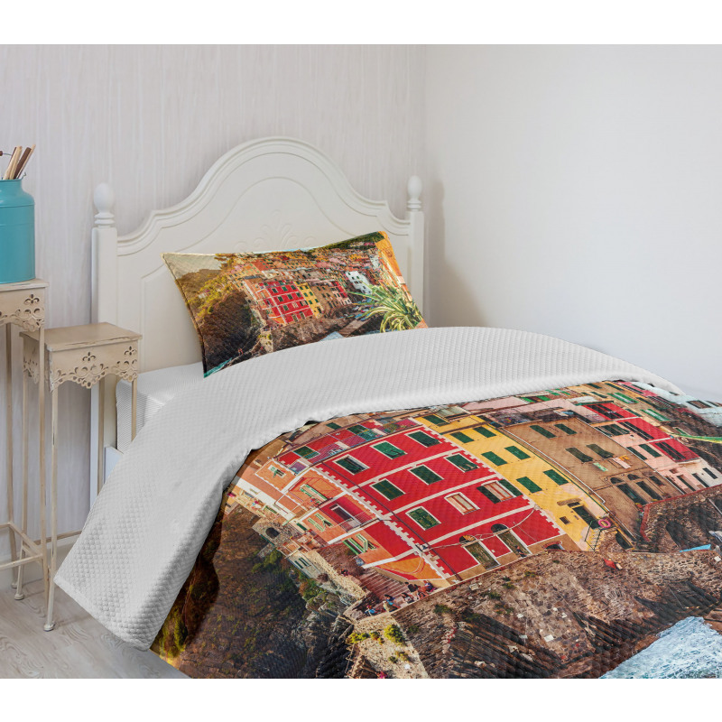 Riomaggiore at Sunset Bedspread Set