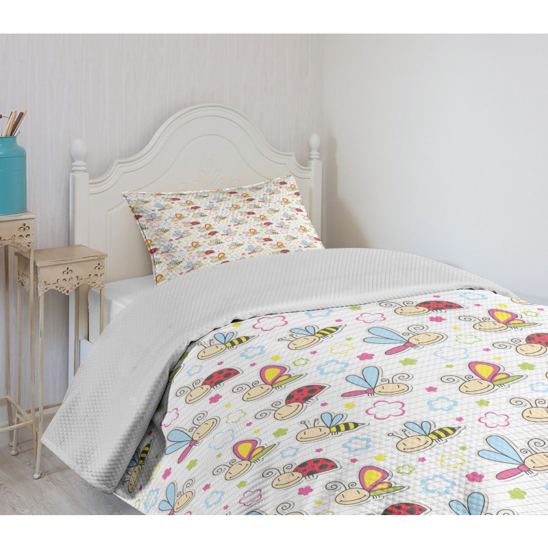 Flower Dragonfly Bugs Bedspread Set