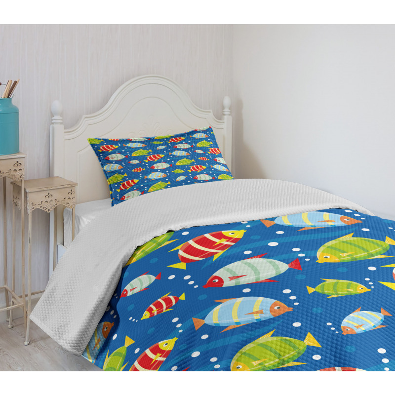 Vibrant Fish Marine Art Bedspread Set