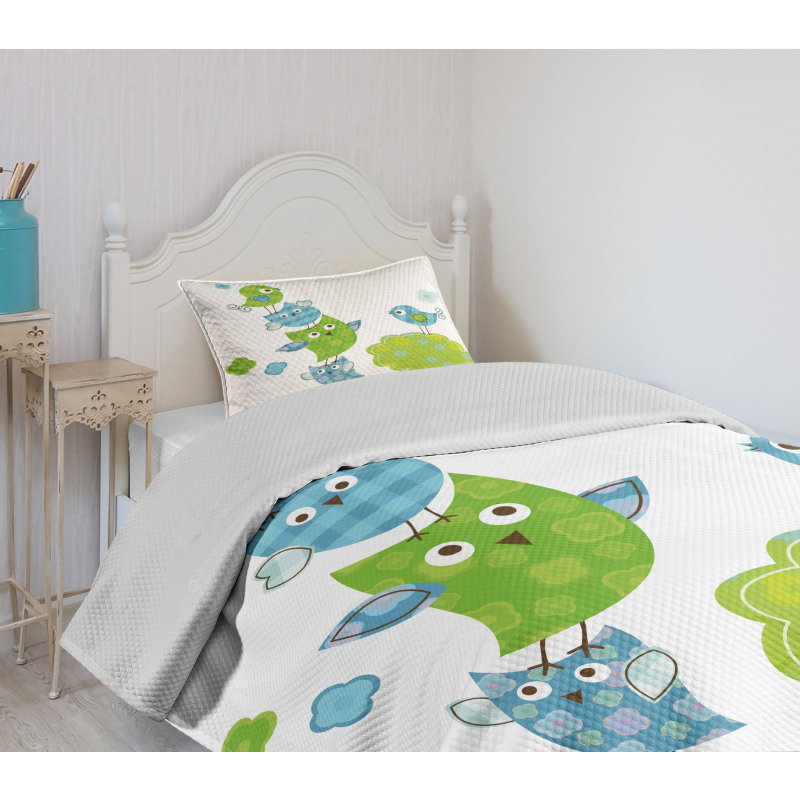 Happy Animals Playing Bedspread Set