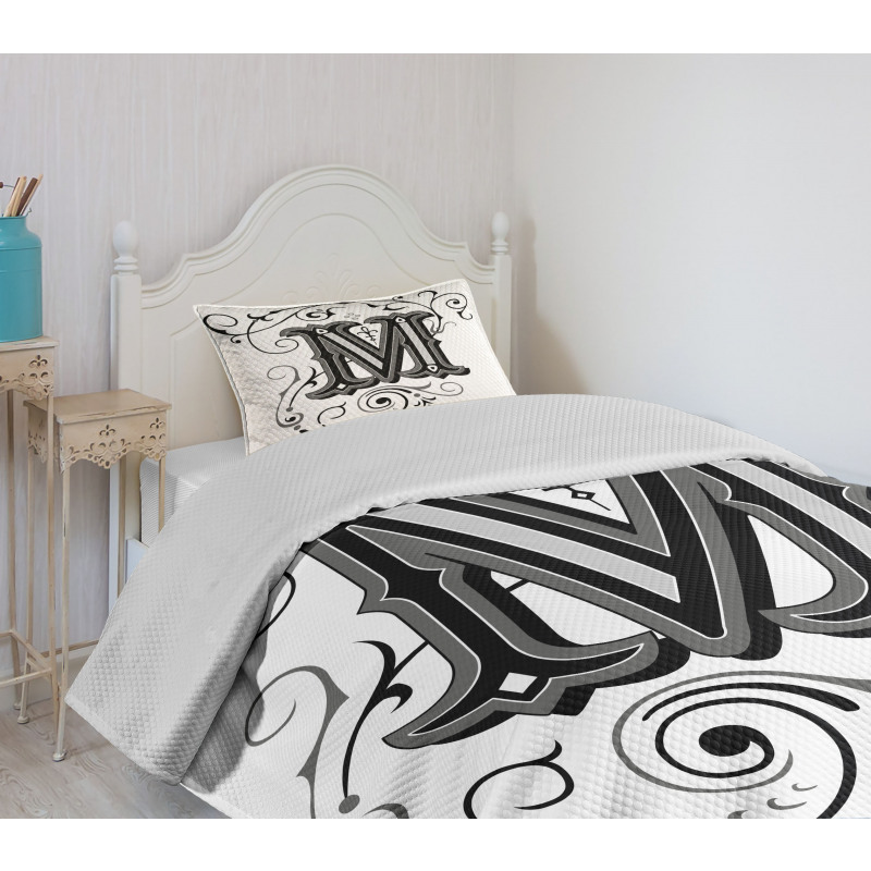 Eastern Abstract M Bedspread Set